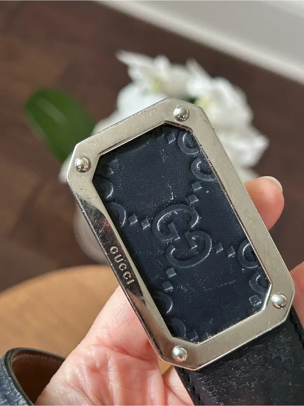 Gucci Black Leather Belt Strap with Embossed Logo Stamping